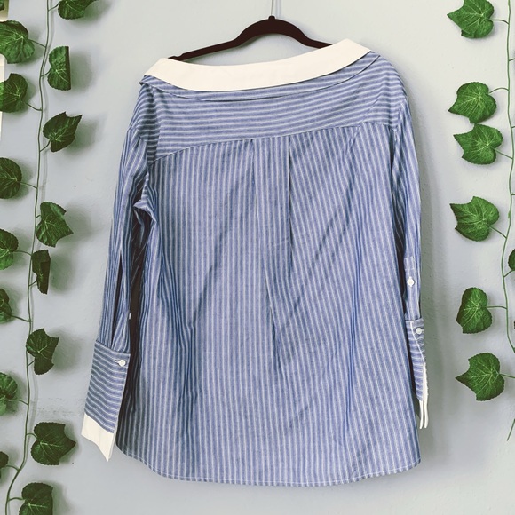 Oversized Off the Shoulder Button-up Top - Picture 4 of 6